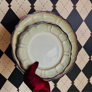 Elegant Set (8) Celadon Green Rimmed Stoneware Plates, Scalloped Edge